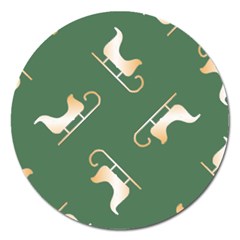 Gold Santa s Sleigh Green Print Magnet 5  (round) by TetiBright