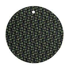 Robot Skull Extreme Close Up Round Ornament (two Sides) by dflcprintsclothing