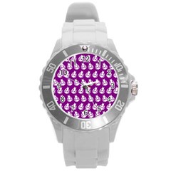 Ladybug Vector Geometric Tile Pattern Round Plastic Sport Watch (l) by GardenOfOphir