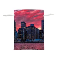 Skyline Sunset United States Reflection Usa,new York Manhattan Lightweight Drawstring Pouch (l) by Bakwanart