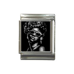 Afro Beauty Woman Portrait (ai+human) Italian Charm (13mm)